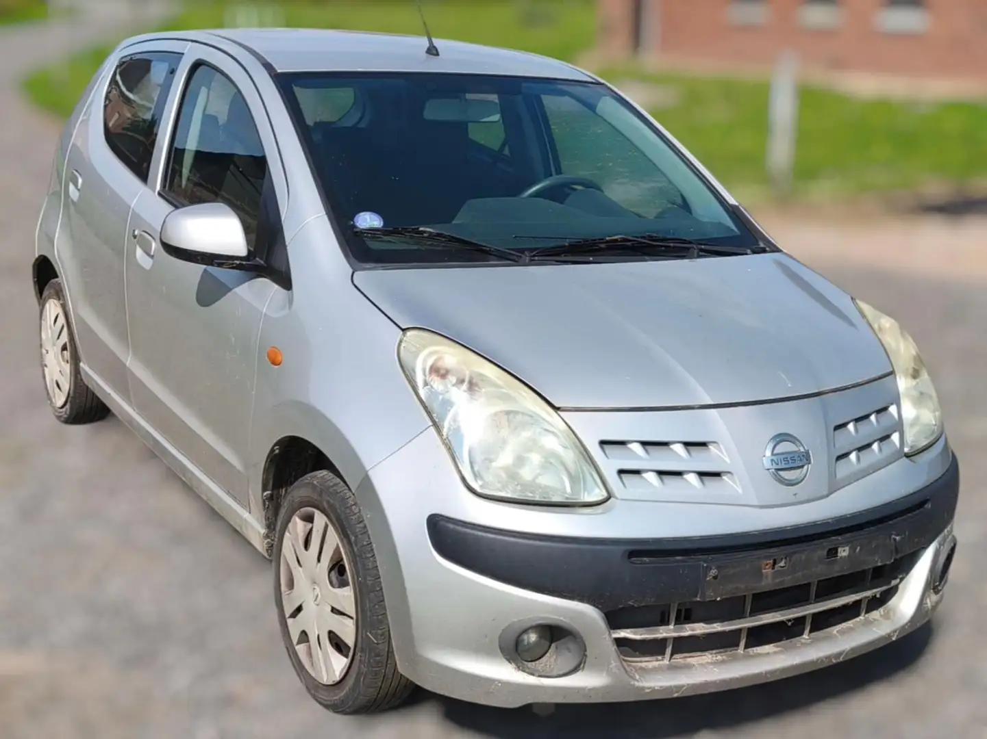 Nissan Pixo - 1