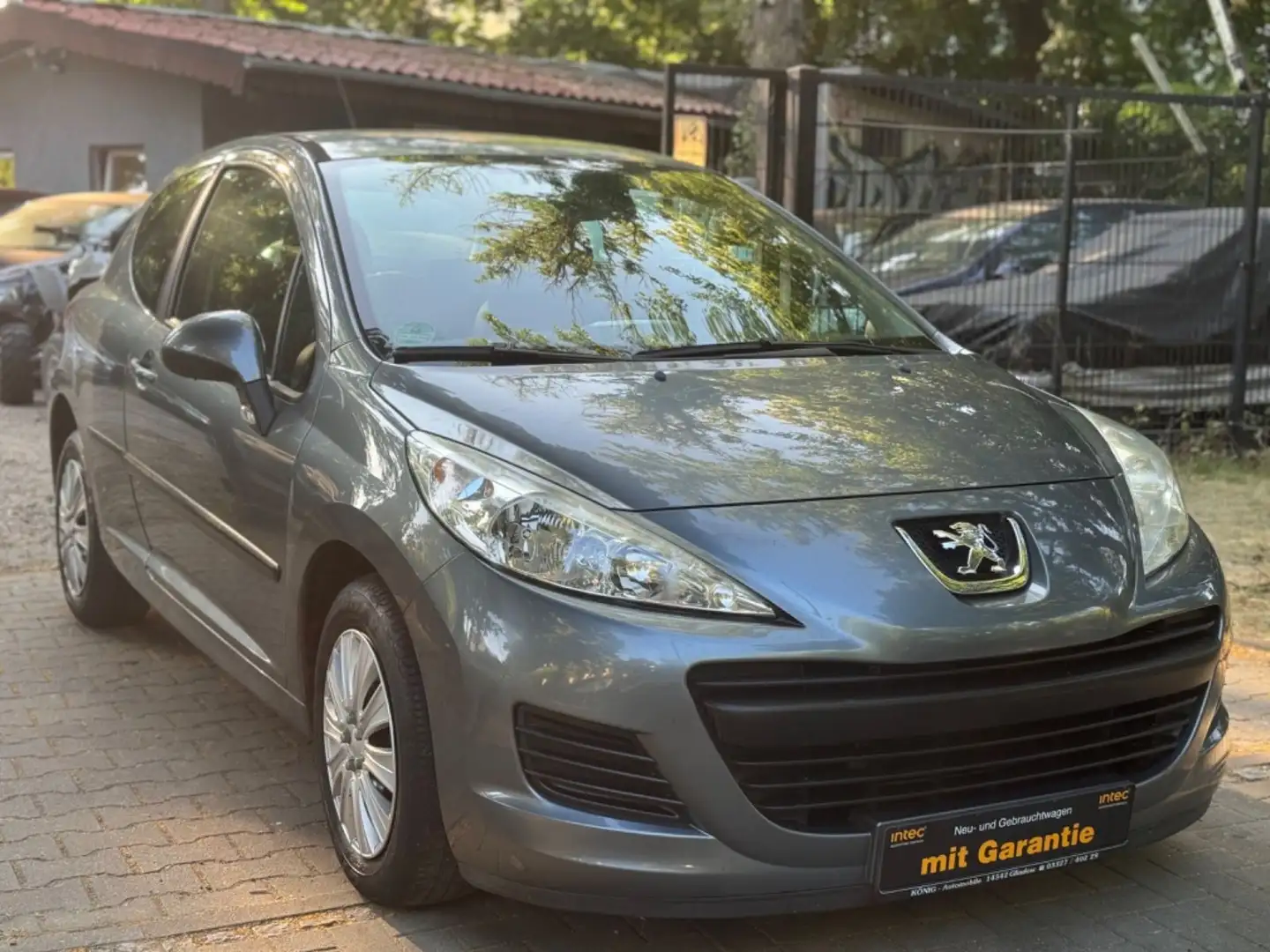 Peugeot 207 Tendance 75 Tüv&Service Neu Grau - 2