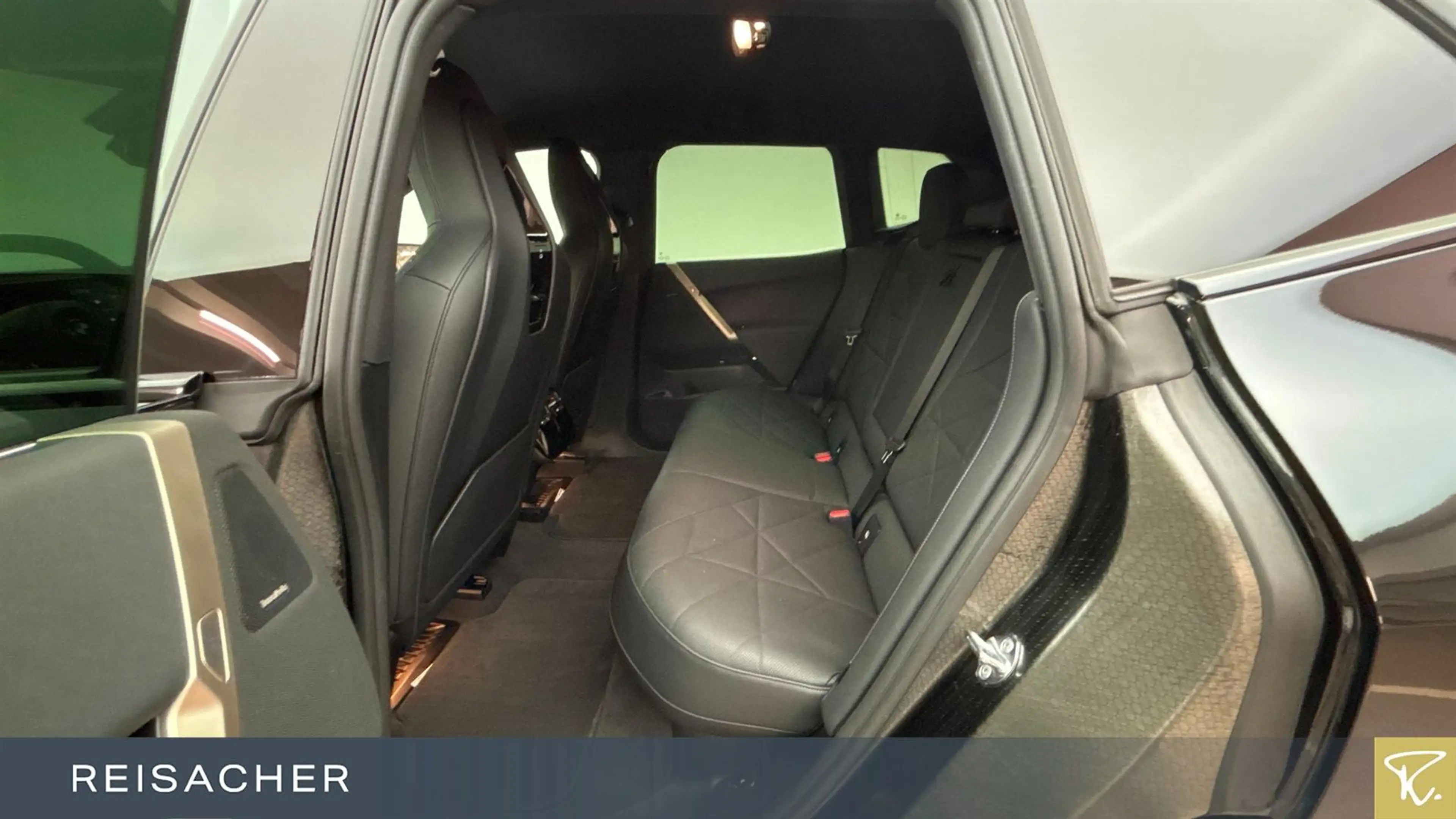 BMW iX A xDrive50,DrA+,ParkAs+,Iconic,H&K — photo 7