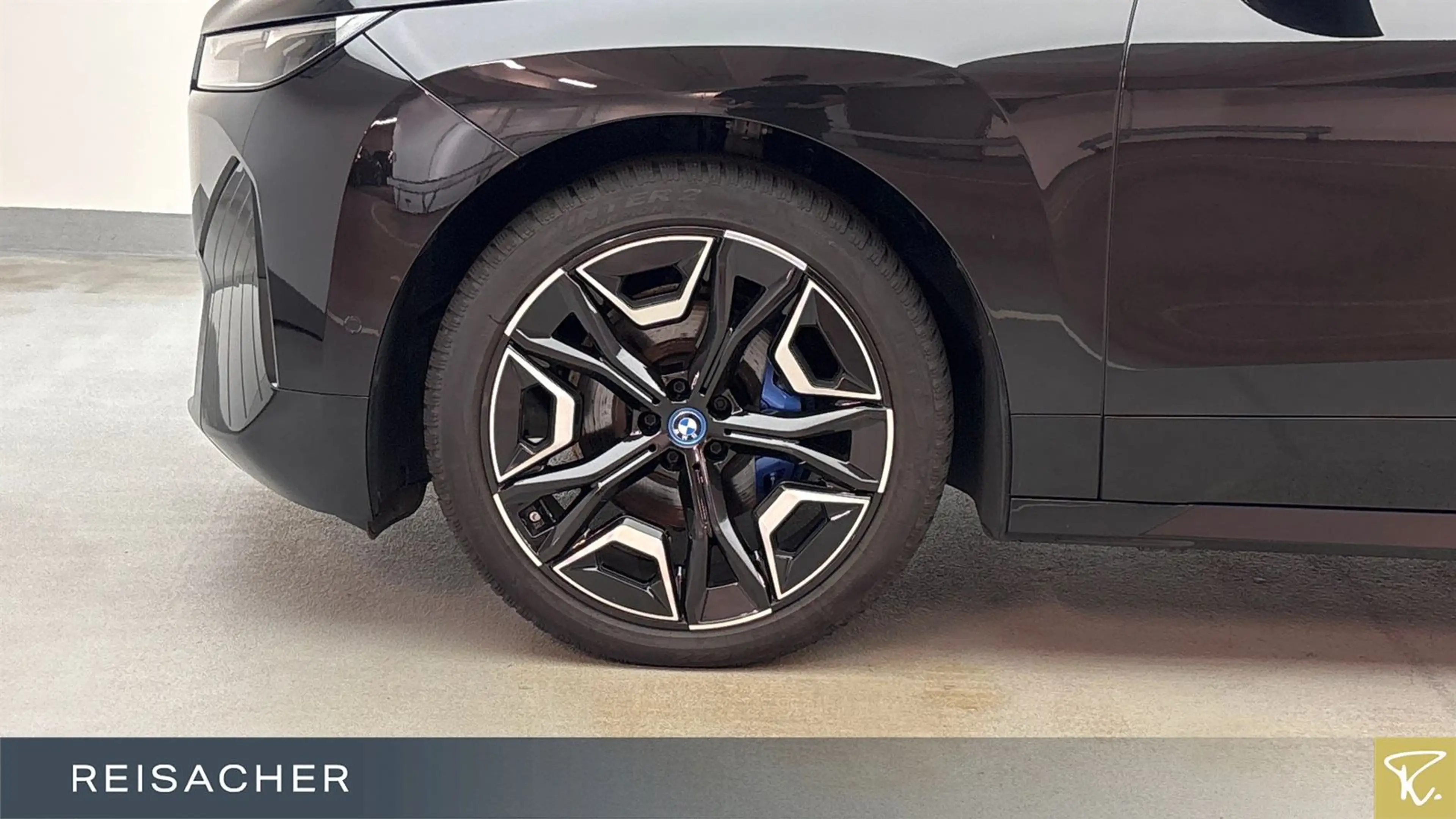 BMW iX A xDrive50,DrA+,ParkAs+,Iconic,H&K — photo 3