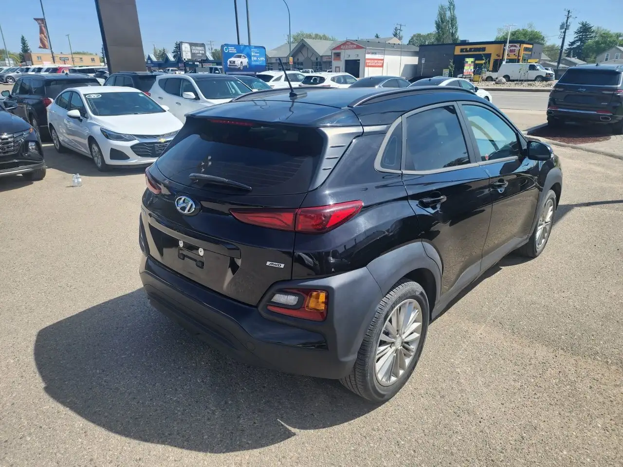 Hyundai KONA снимка Hyundai KONA