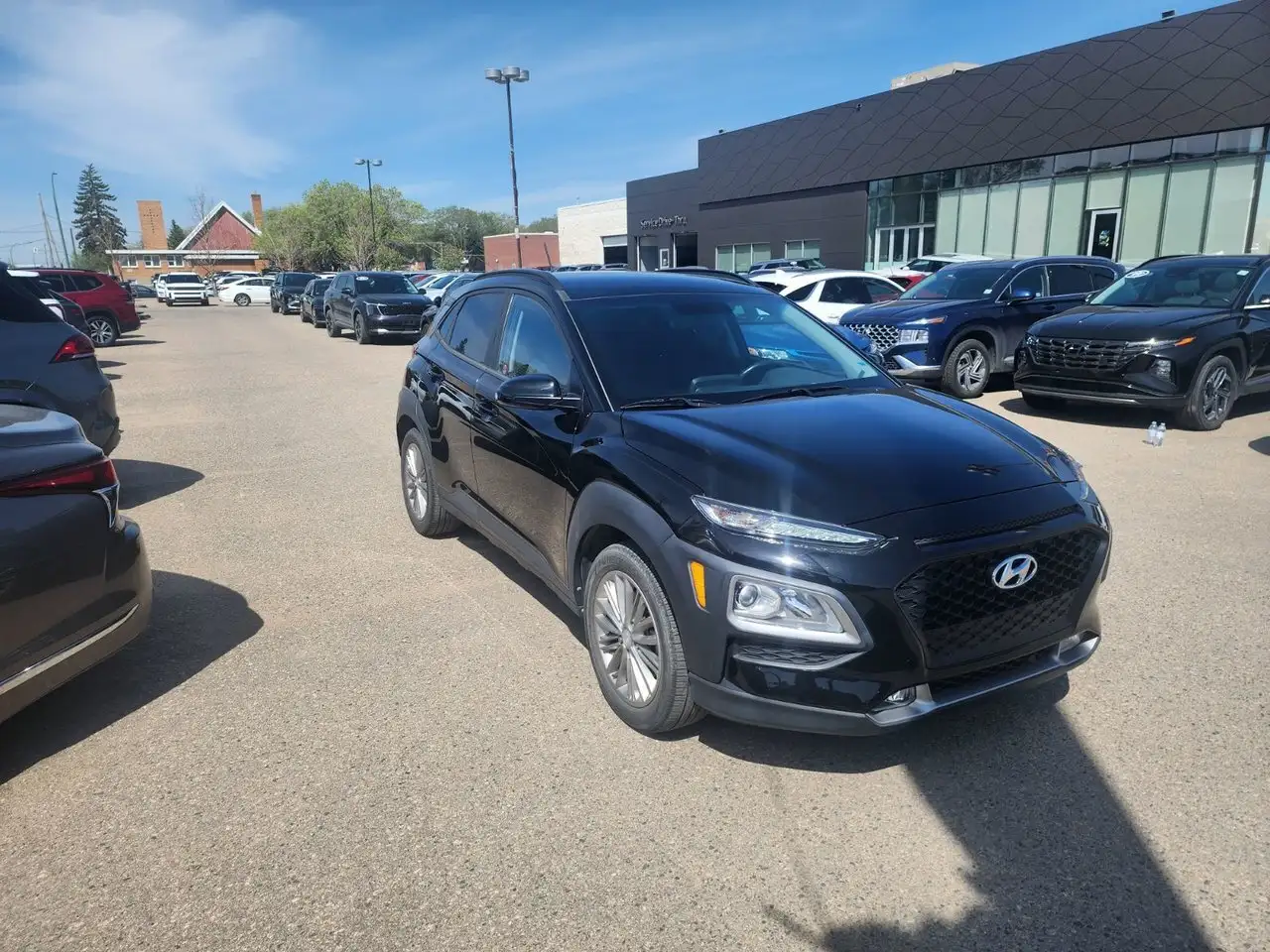 Hyundai KONA снимка Hyundai KONA