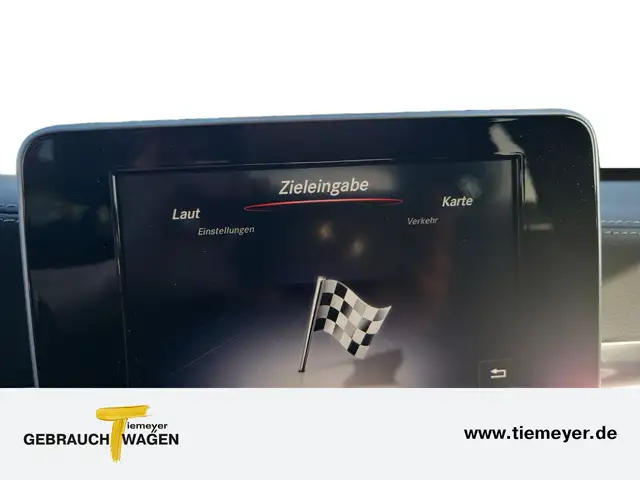 Mercedes-Benz C view 15