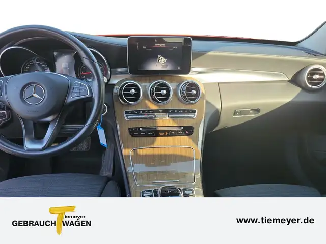 Mercedes-Benz C view 12