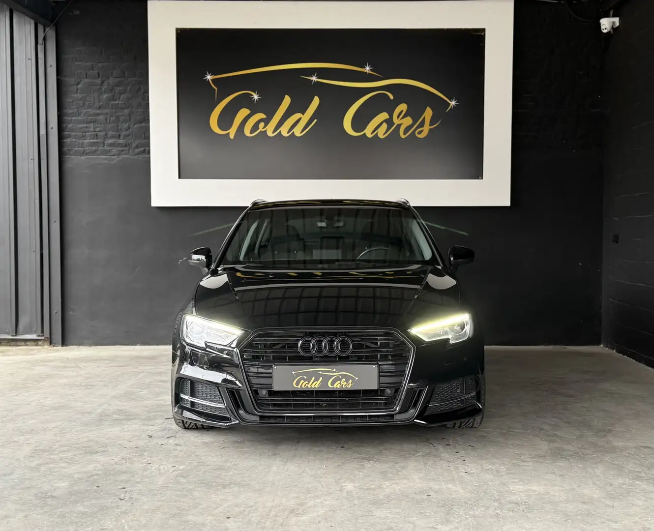 Audi A3 A3 Sportback 1.6 TDi S-LINE NAVI*LED* Noir - 1