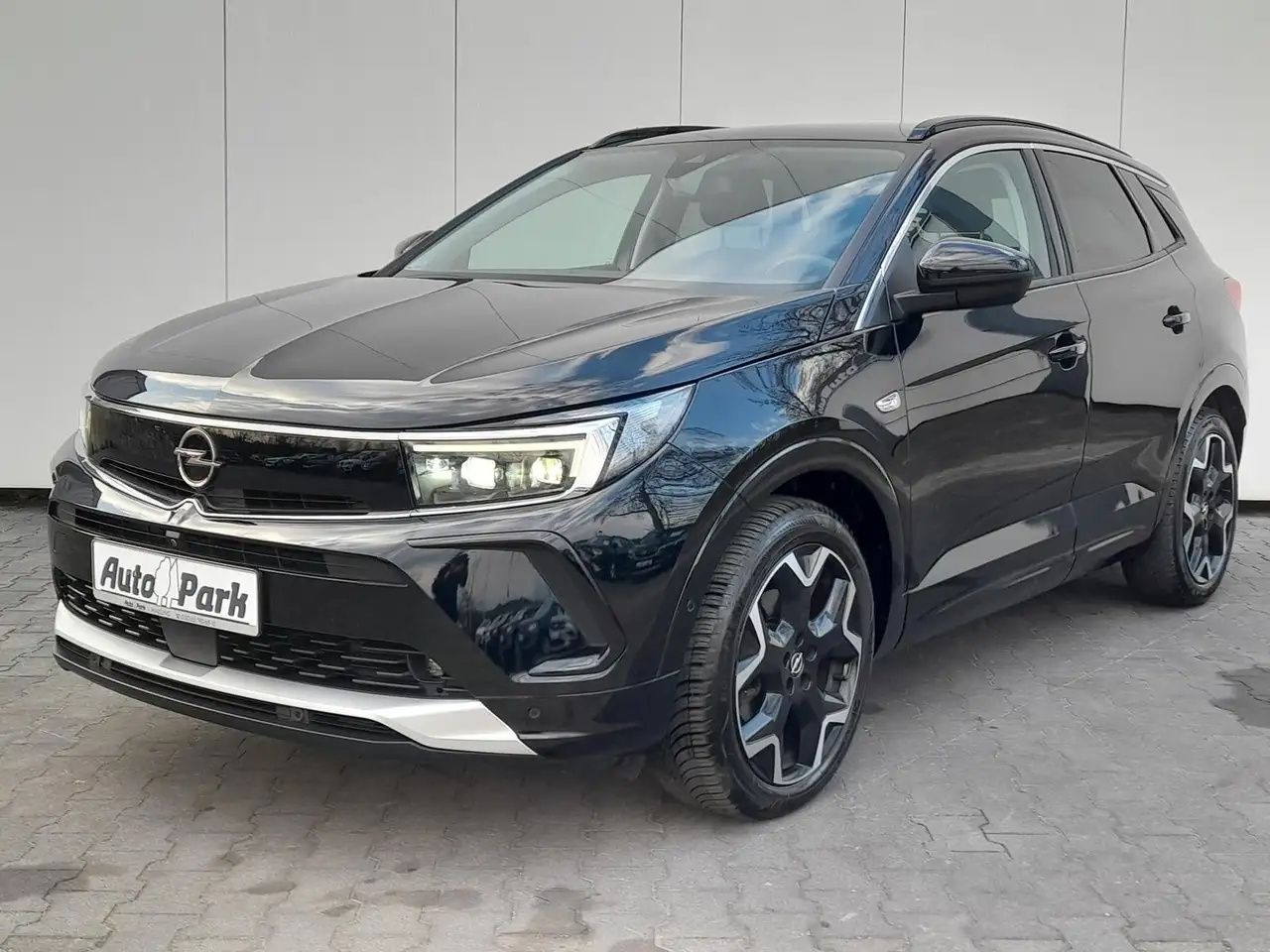 Opel Grandland Ultimate NAV~SHZ~APP~RFK~LED~2xPDC~AHK 2