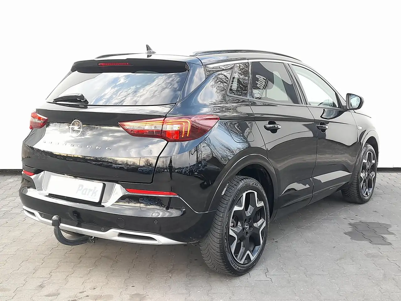 Opel Grandland Ultimate NAV~SHZ~APP~RFK~LED~2xPDC~AHK 3