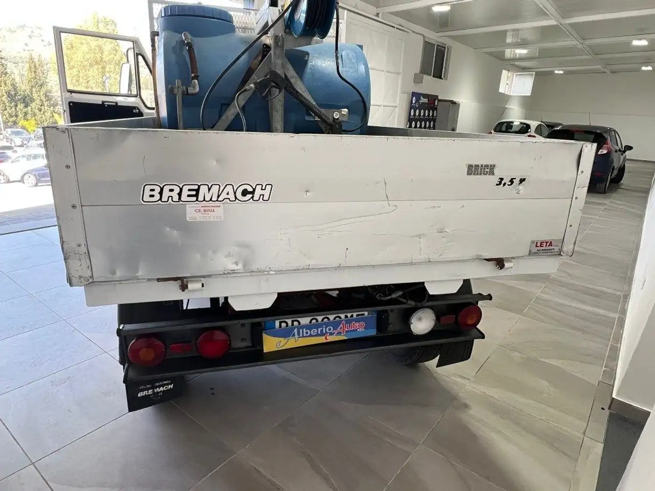 2WD CASSONE FISSO CON GRUPPO DI LAVAGGIO + IVA, foto 5