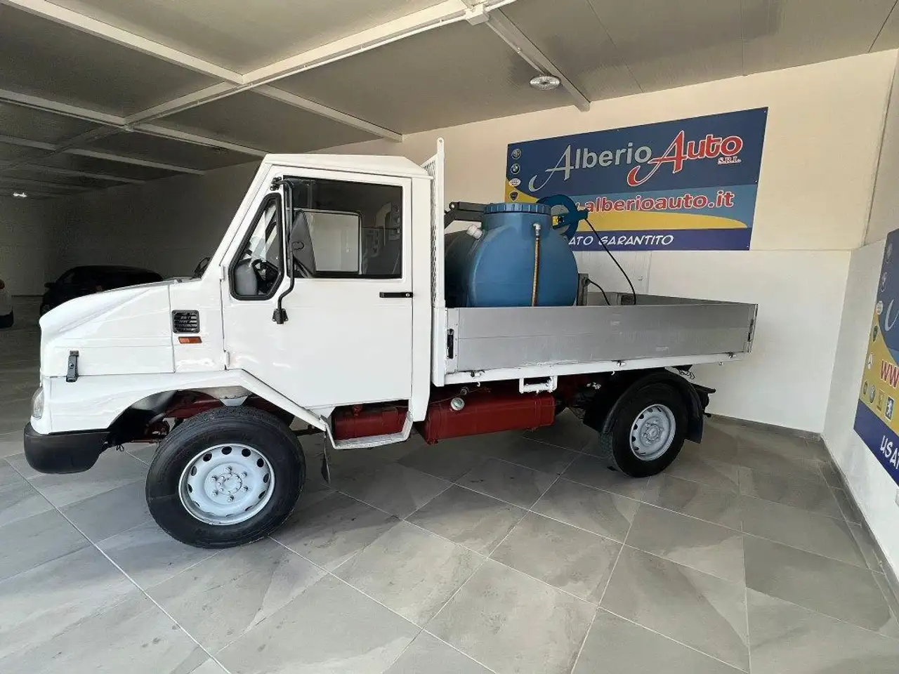 2WD CASSONE FISSO CON GRUPPO DI LAVAGGIO + IVA, foto 8