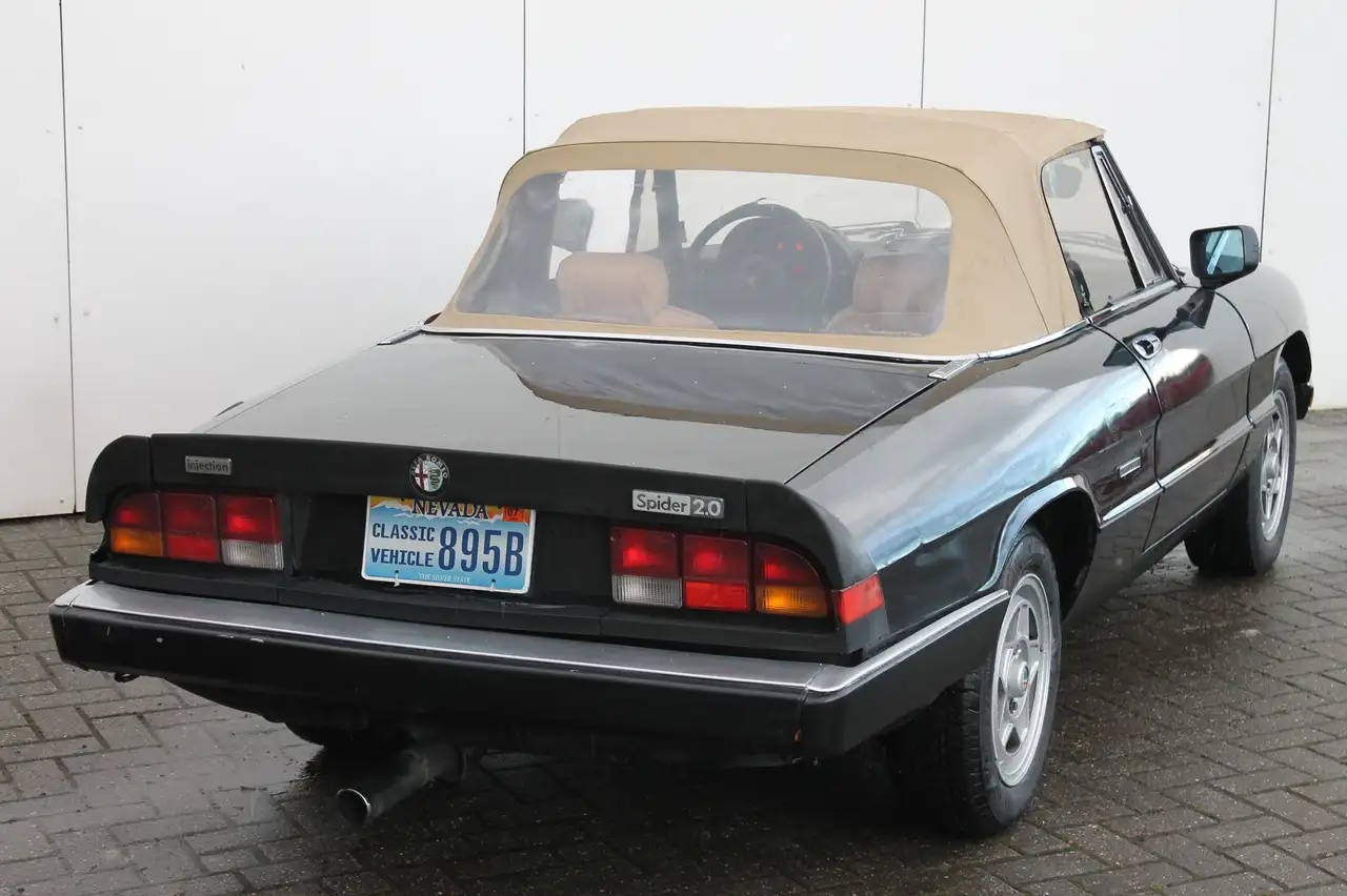 Alfa Romeo Spider 2.0 Injection Aerodinamica, foto 7