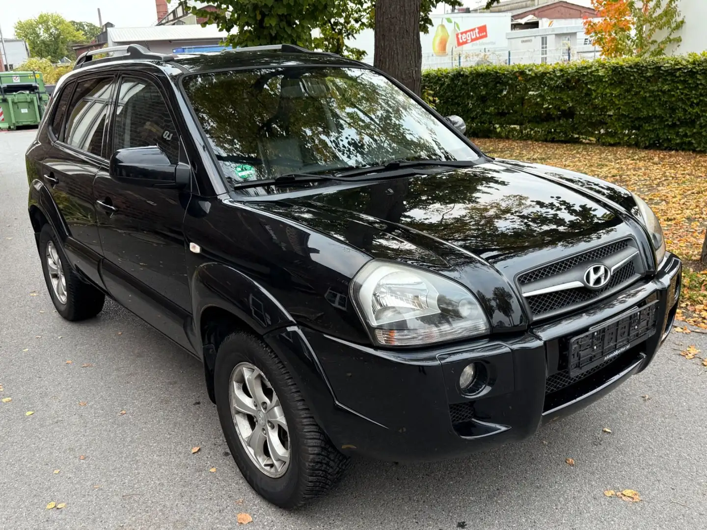 Hyundai TUCSON 2.0 Edition/LEDER/KLIMA/ Schwarz - 2