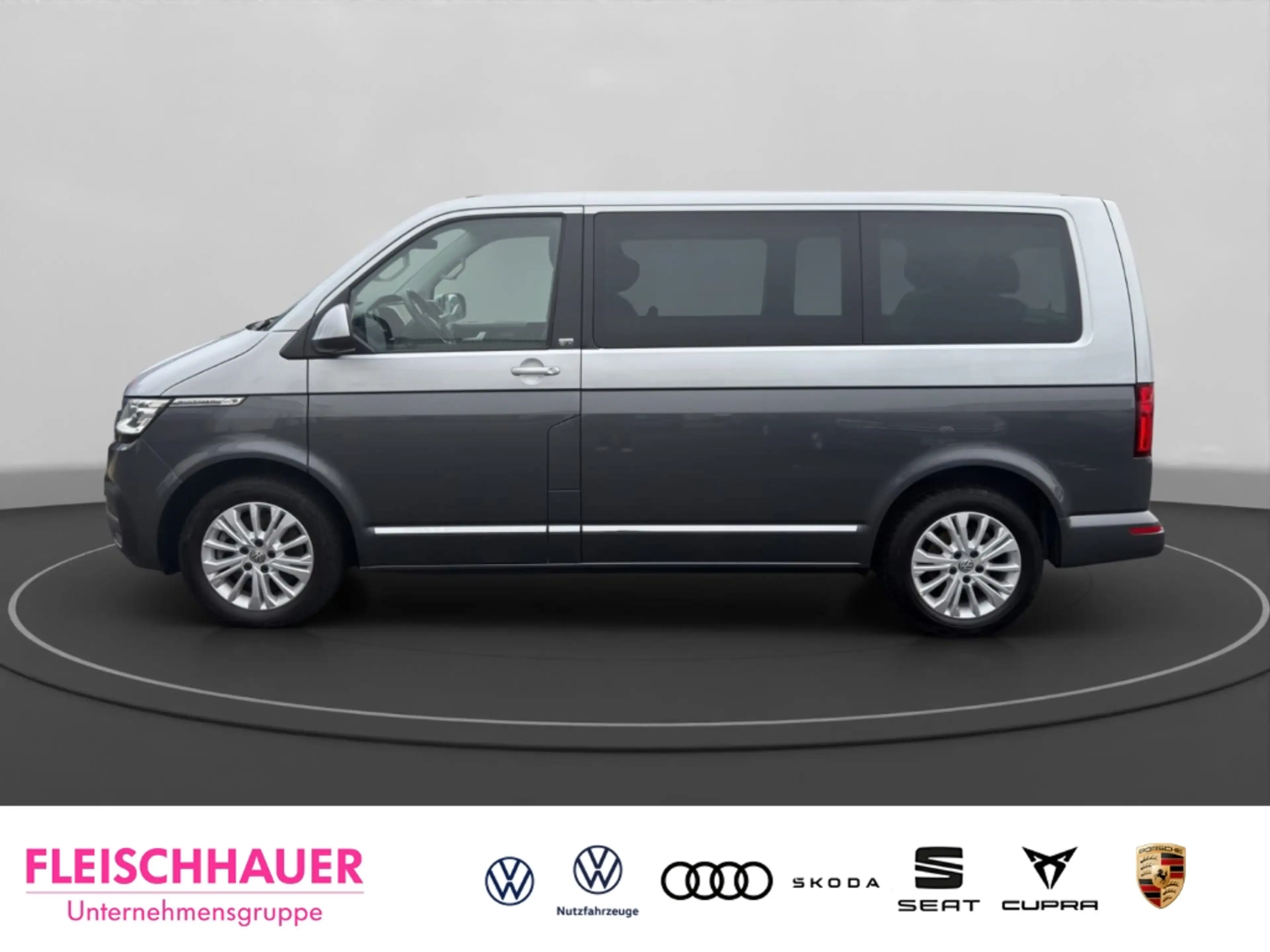 Volkswagen T6.1 Multivan 2,0 TDI Generation Six AHK+RK+LED+CarPlay+Navi+ACC — photo 3