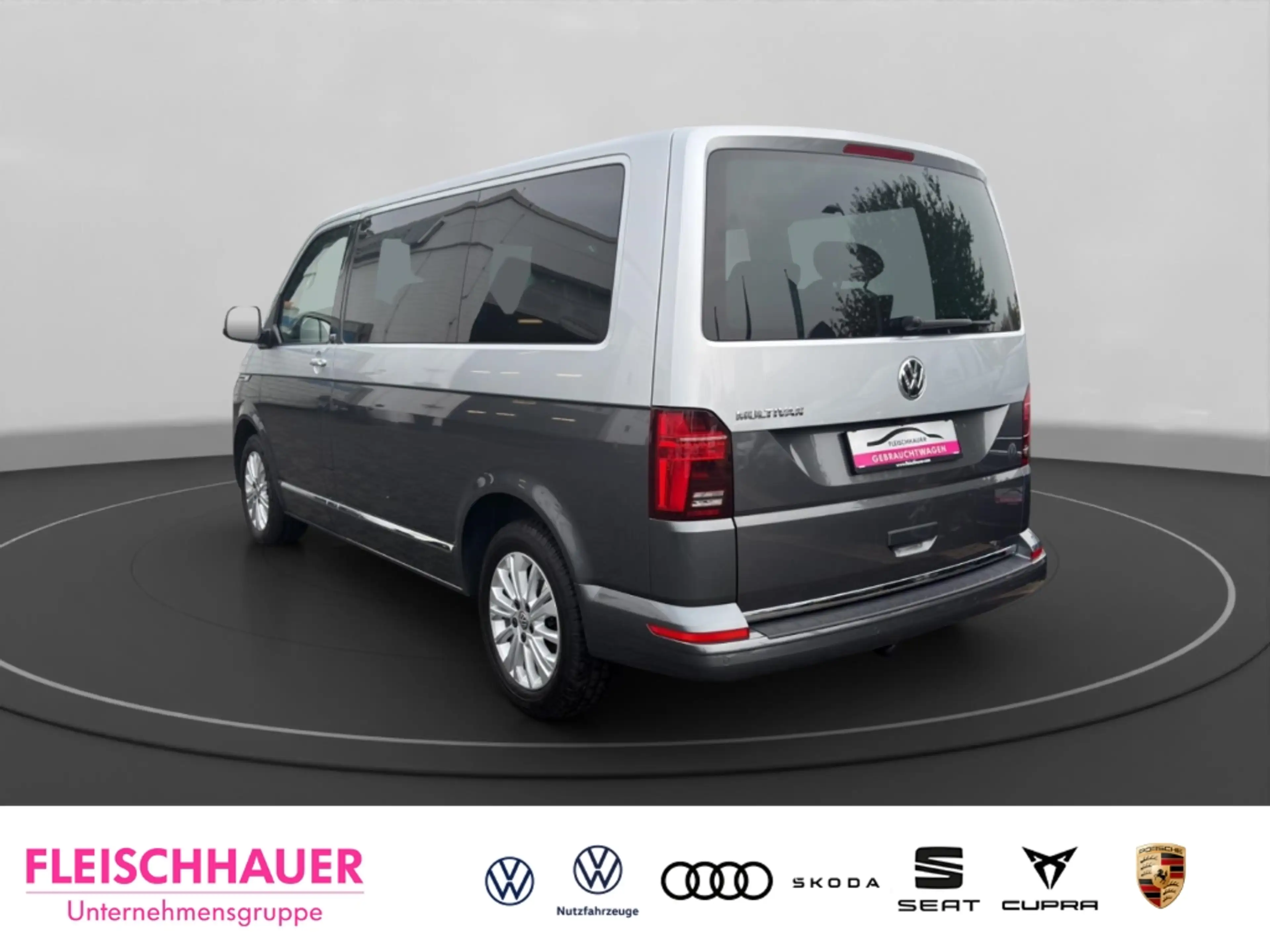 Volkswagen T6.1 Multivan 2,0 TDI Generation Six AHK+RK+LED+CarPlay+Navi+ACC — photo 5