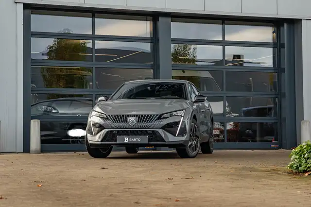 Peugeot 408 GT | Hybrid 136 PK | 360° Camera | Massage |  E...