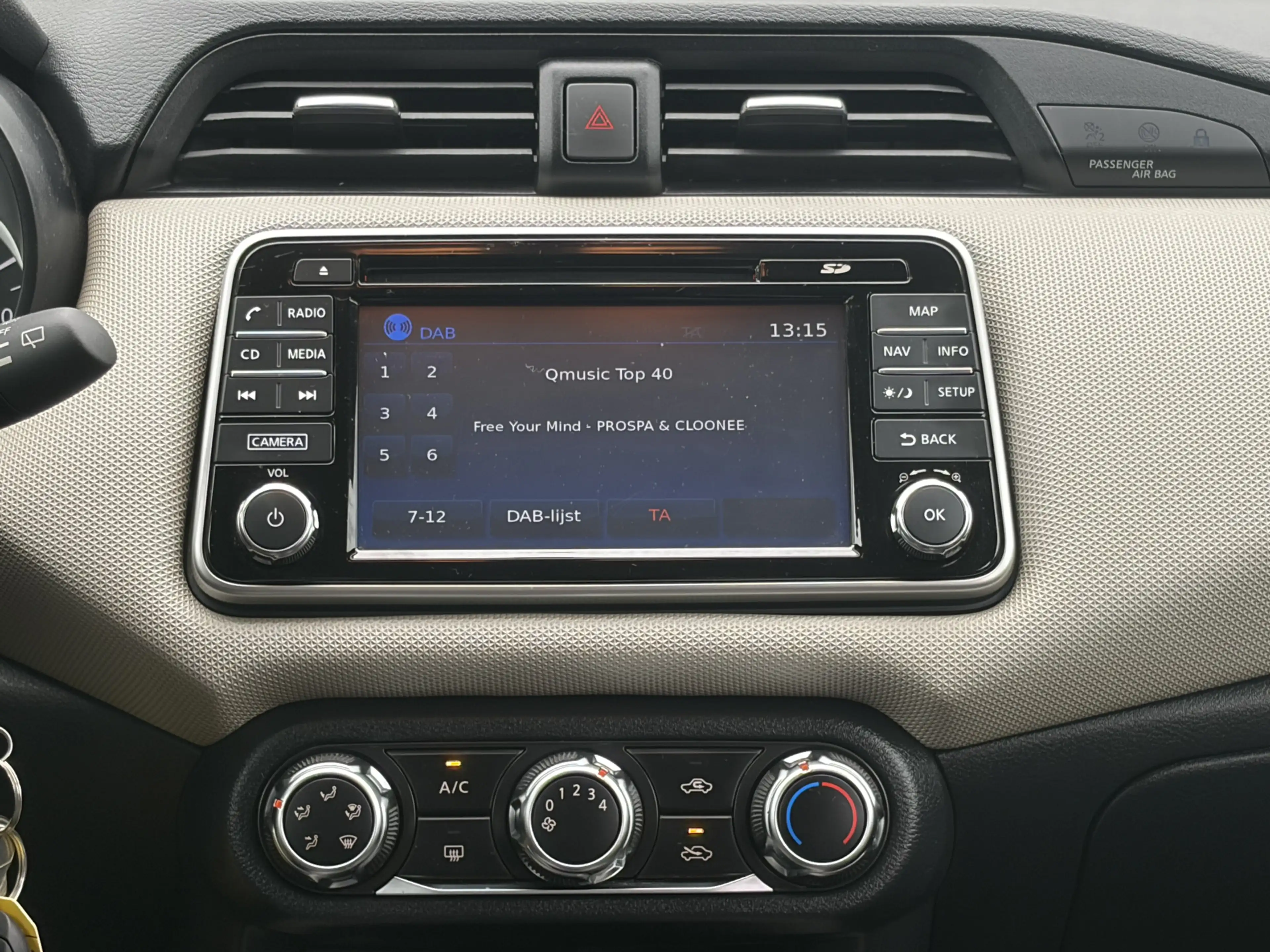 Nissan Micra 1.0 IG-T Acenta | Camera | Trekhaak | Navi | Rijkl — photo 15
