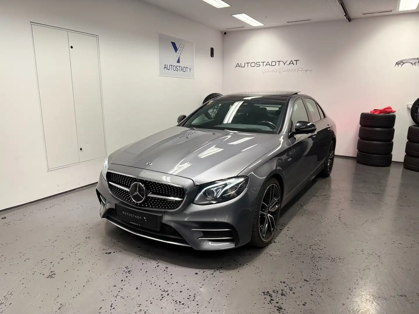 Mercedes-Benz E 53 AMG E 53 AMG 4Matic+ (213.061) Gris - 1