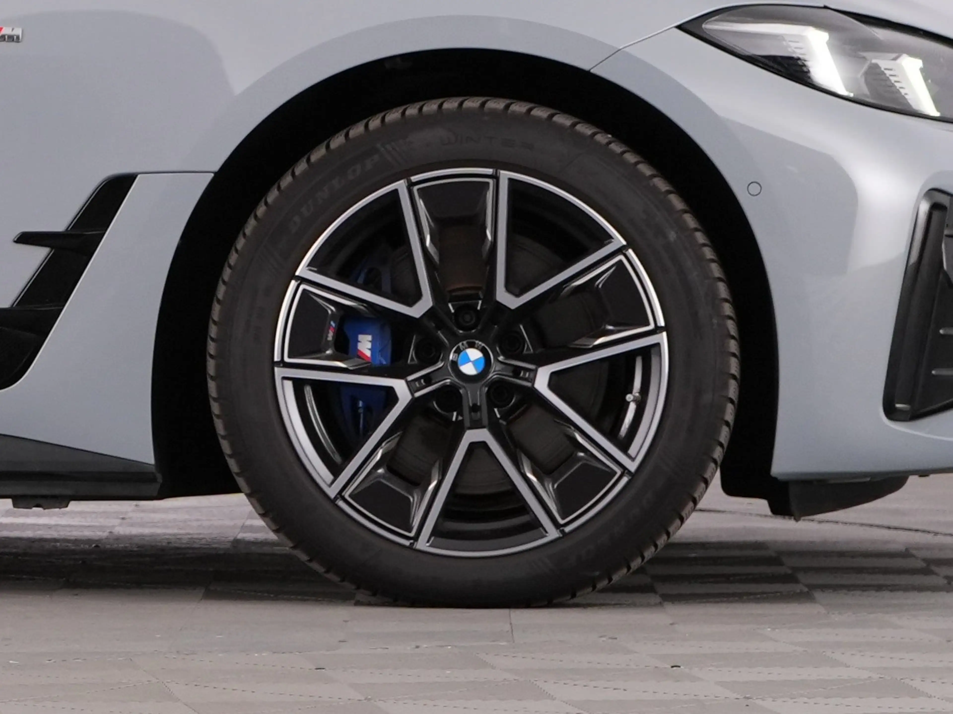 BMW i4 eDrive40 M Sport *SOH 94.3%* LEDER | Full LED | CA — photo 40