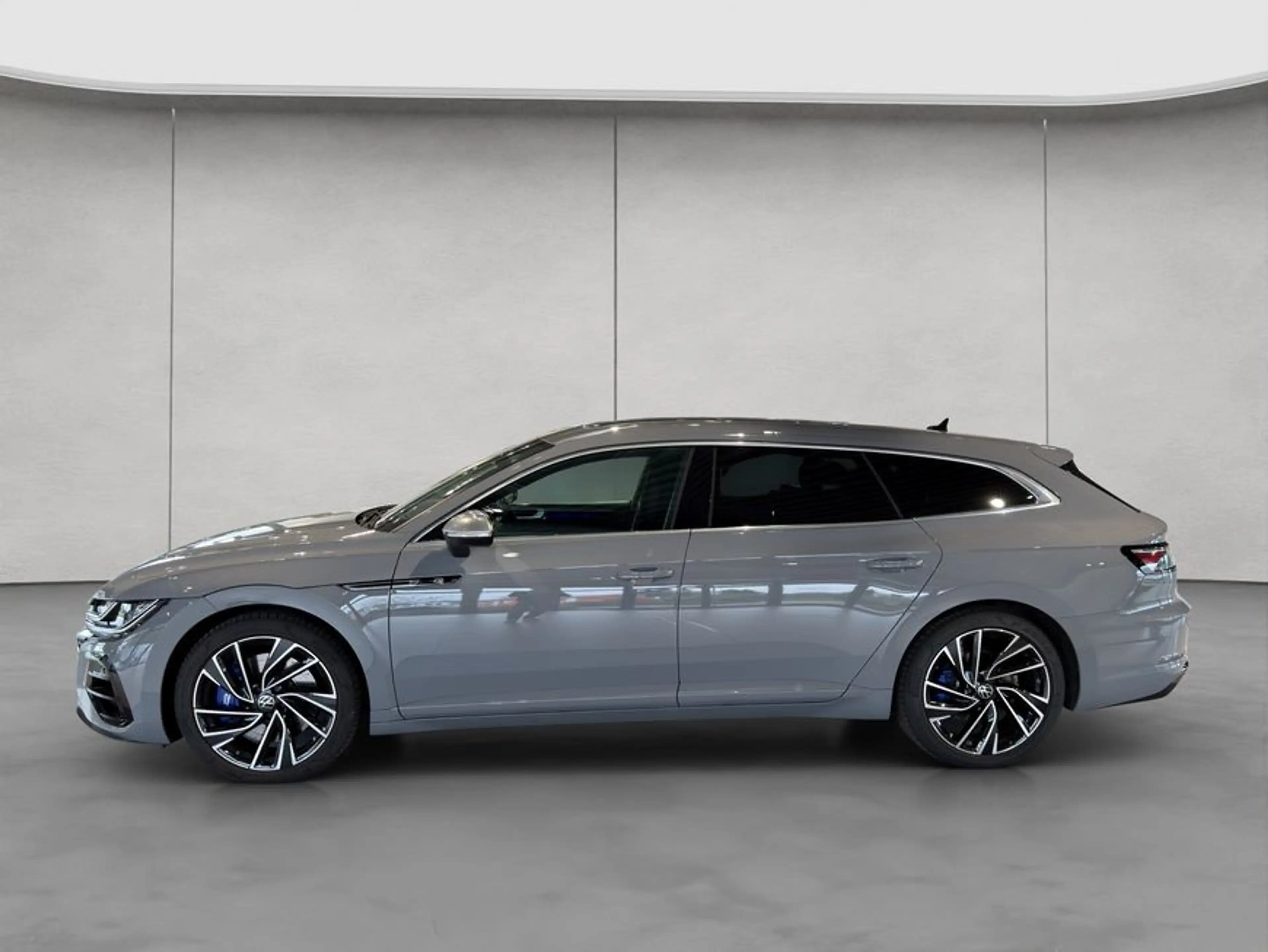 Volkswagen Arteon Shootingbrake R, 2.0 TSI 4M DSG, RFK,Navi — photo 2