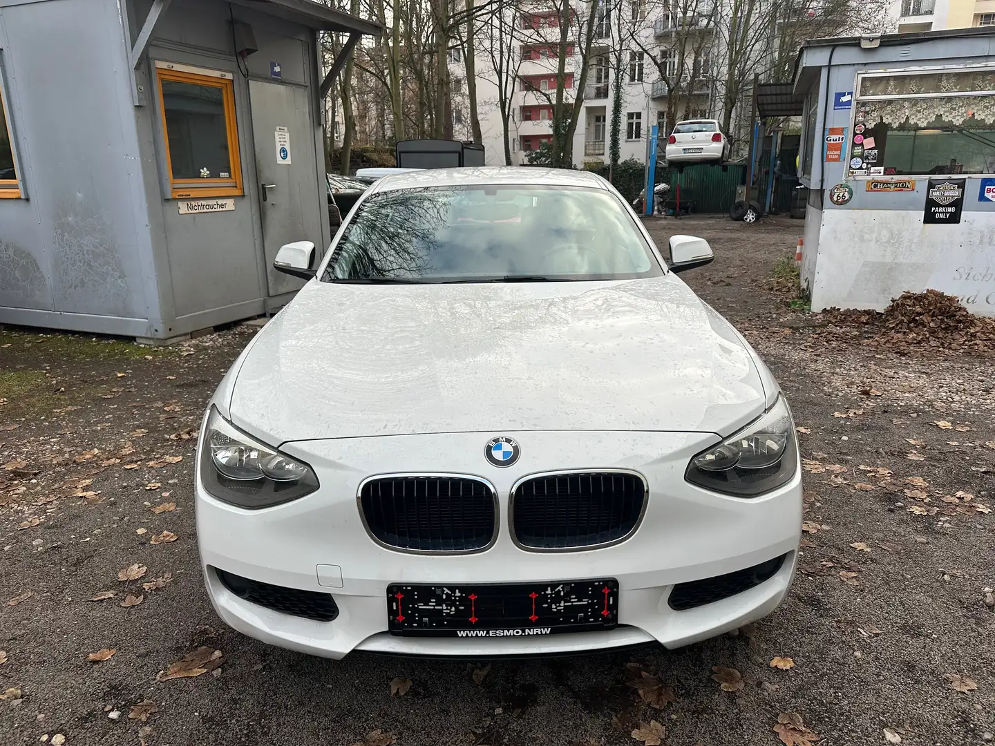 BMW 114 114 i 75 KW 16V Klima Leder TOP ZUSTAND! Weiß - 2