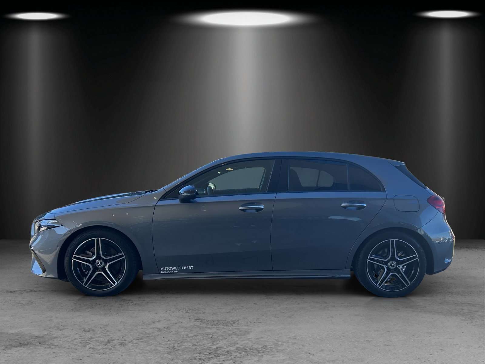 Mercedes-Benz A 220