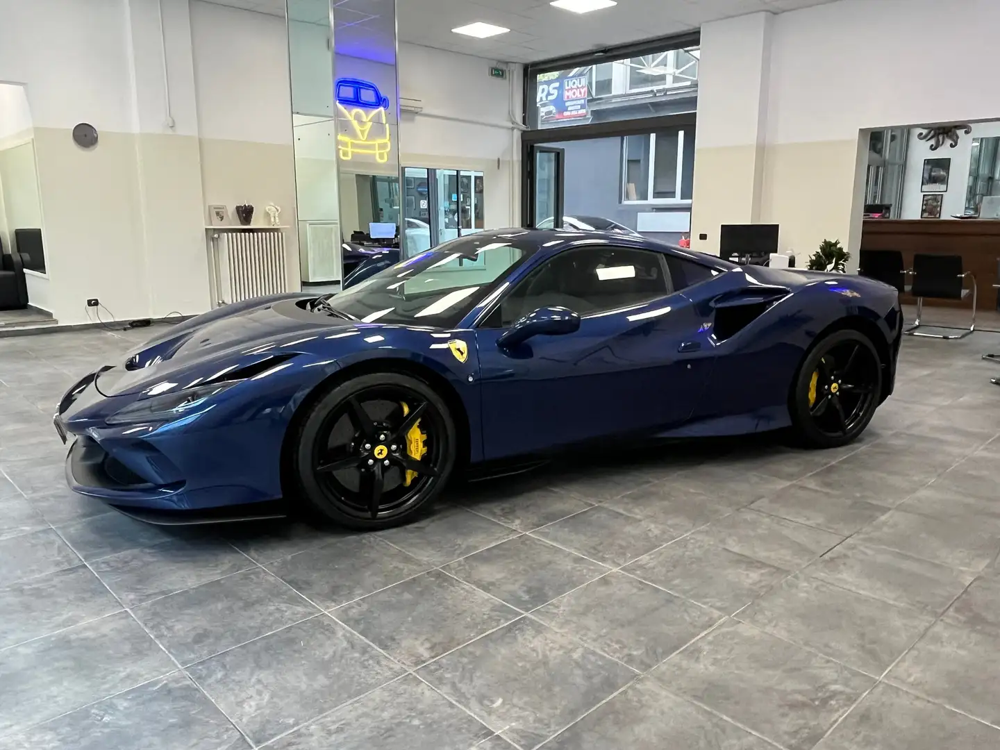 Ferrari F8 Tributo F8 Tributo Kék - 1