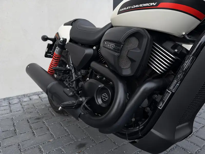 Harley-Davidson Street Rod - foto 3