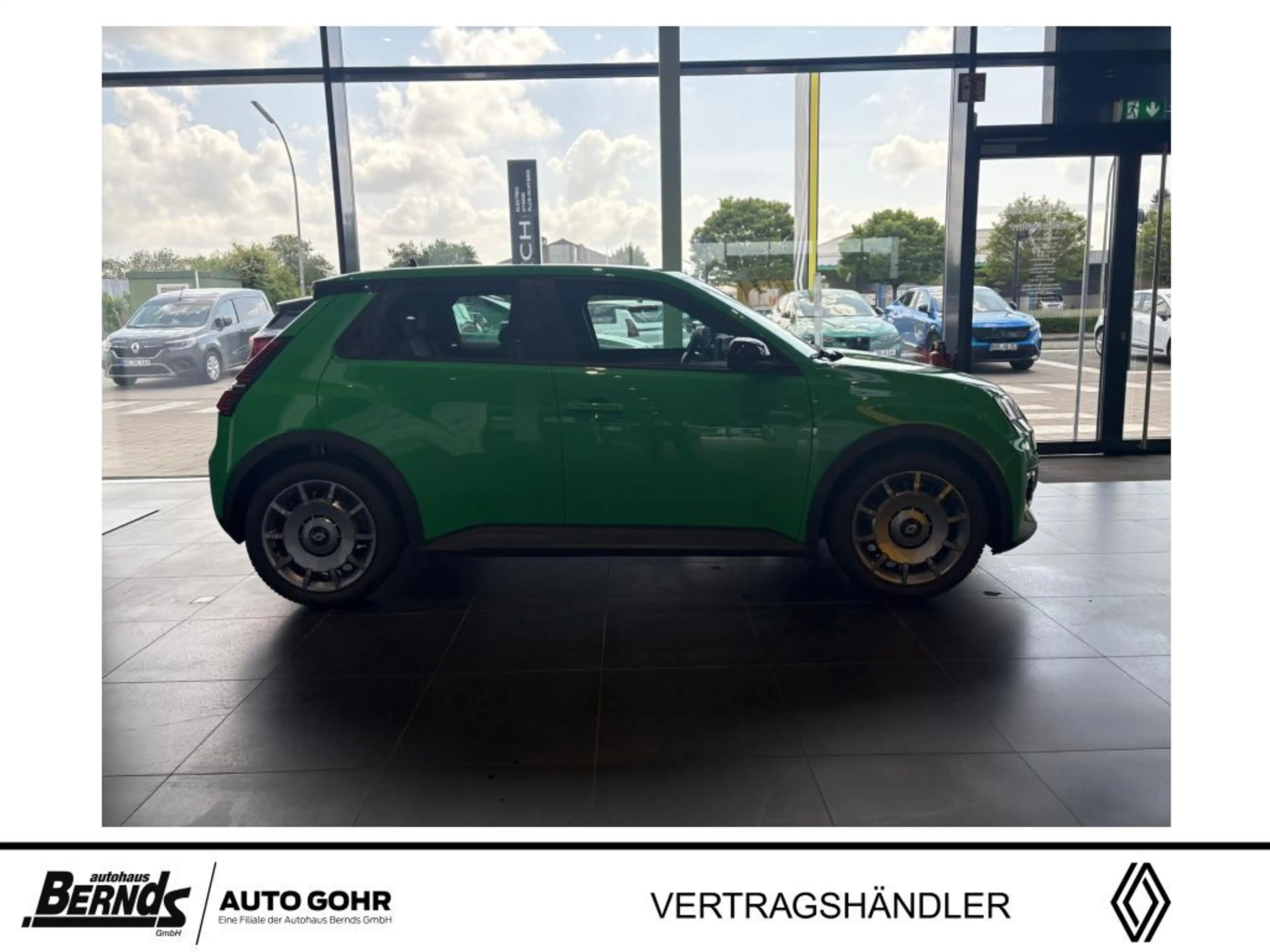 Renault R 5 E-Tech Evolution 120 Urban Range Ganzjahresreifen — photo 7