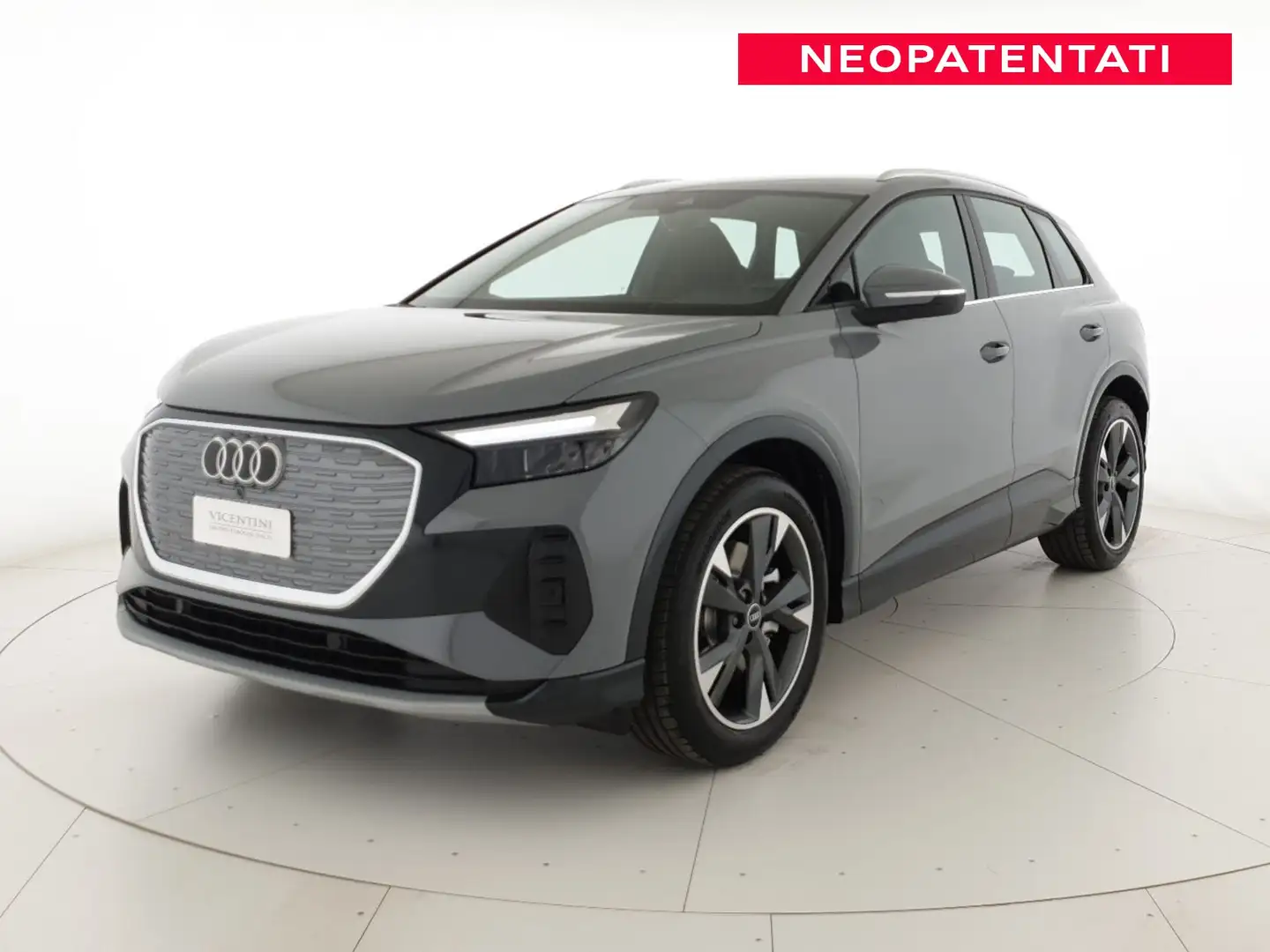 Audi Q4 e-tron 45 286CV Business Advanced Grigio - 1