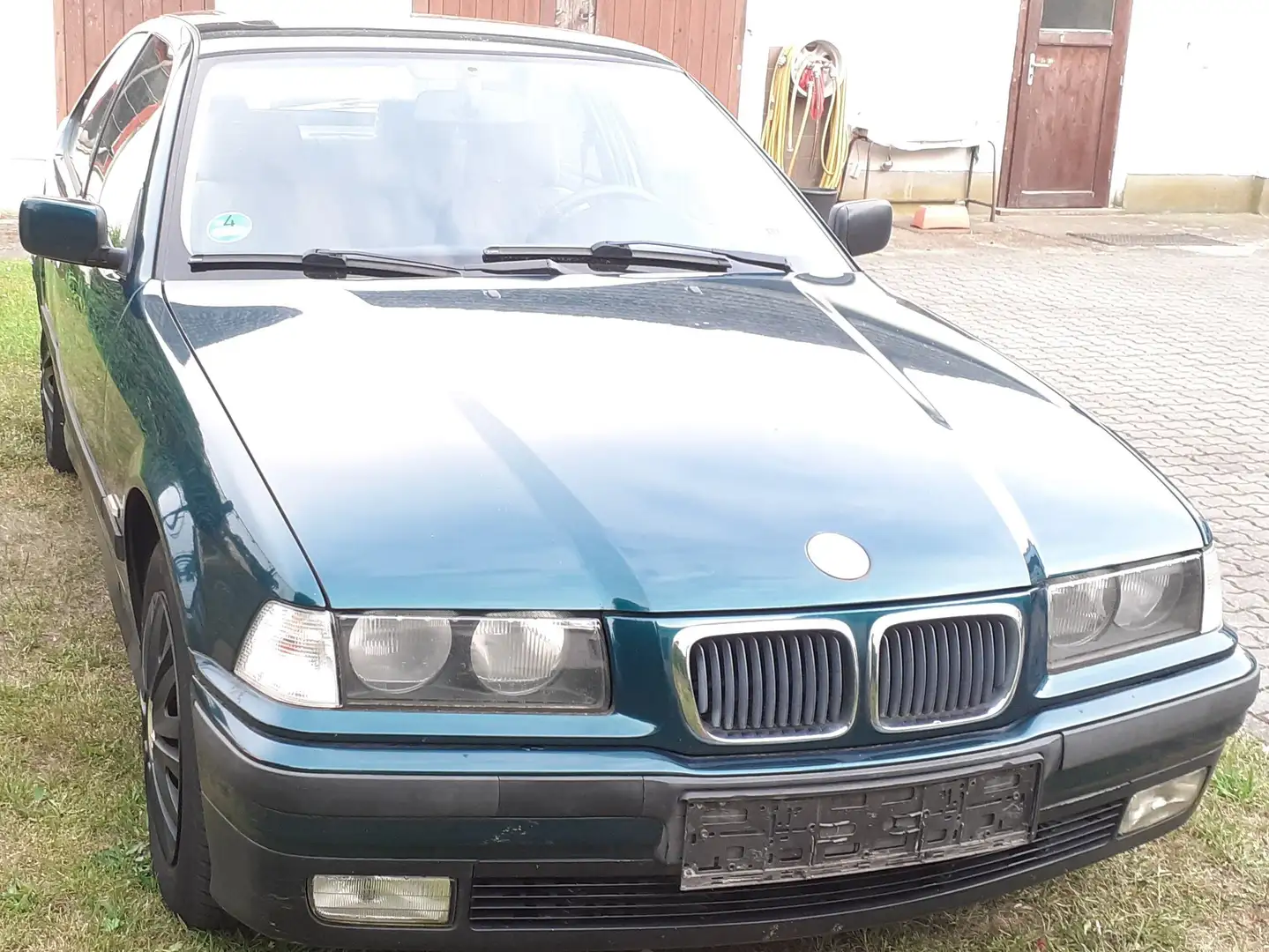 BMW 316 3er 316i compact Comfort Edition Verde - 1