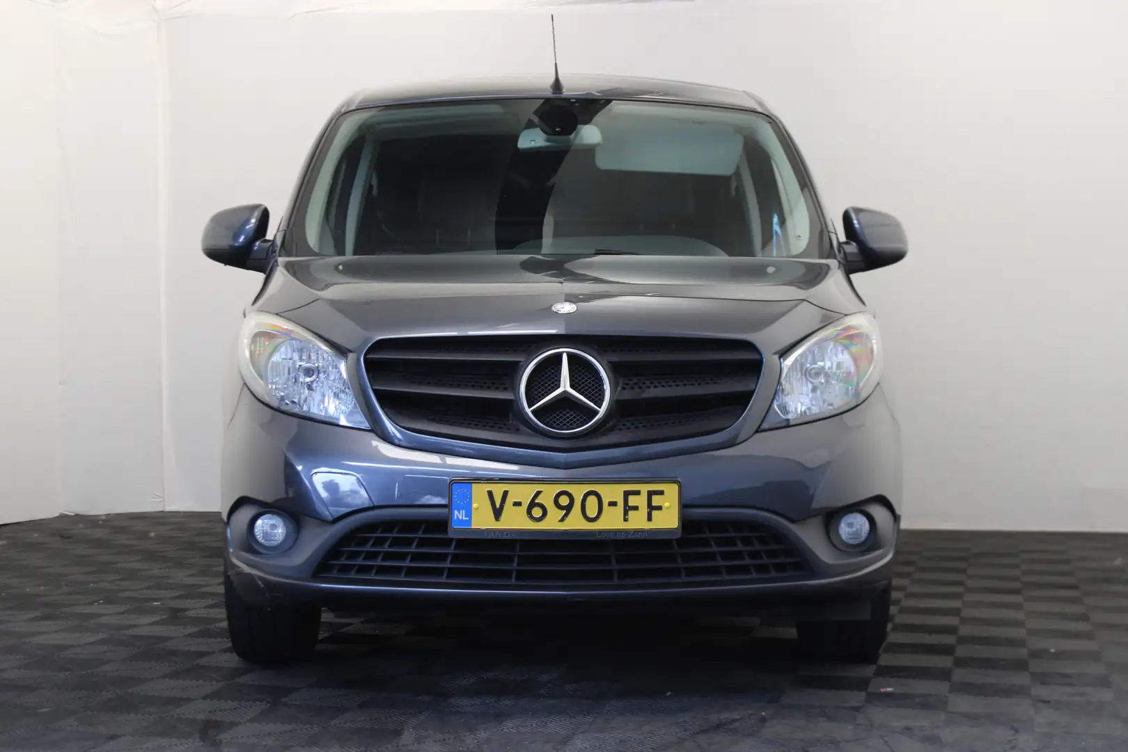 Mercedes-Benz Citan 108 CDI BlueEFFICIENCY |Camera|Navi|Trekhaak| Grijs - 2