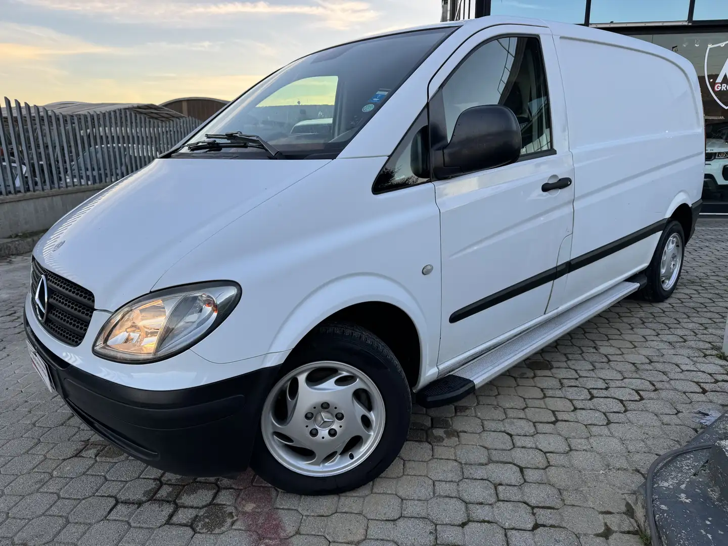 Mercedes-Benz Vito 109 CDI 3posti 2.2 Diesel Bianco - 1