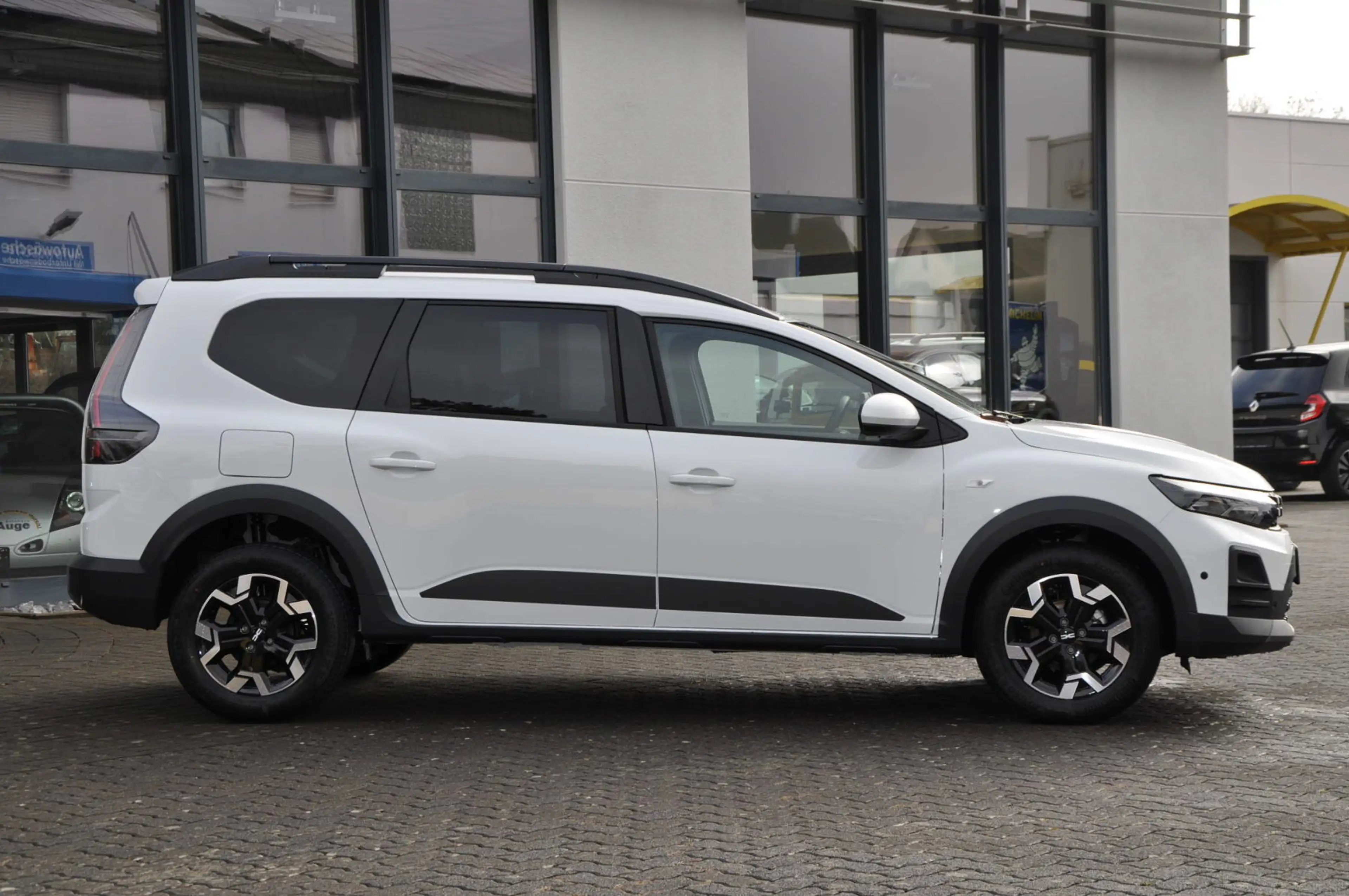 Dacia Jogger Journey TCe 110 *Winterpaket*360°* — photo 5