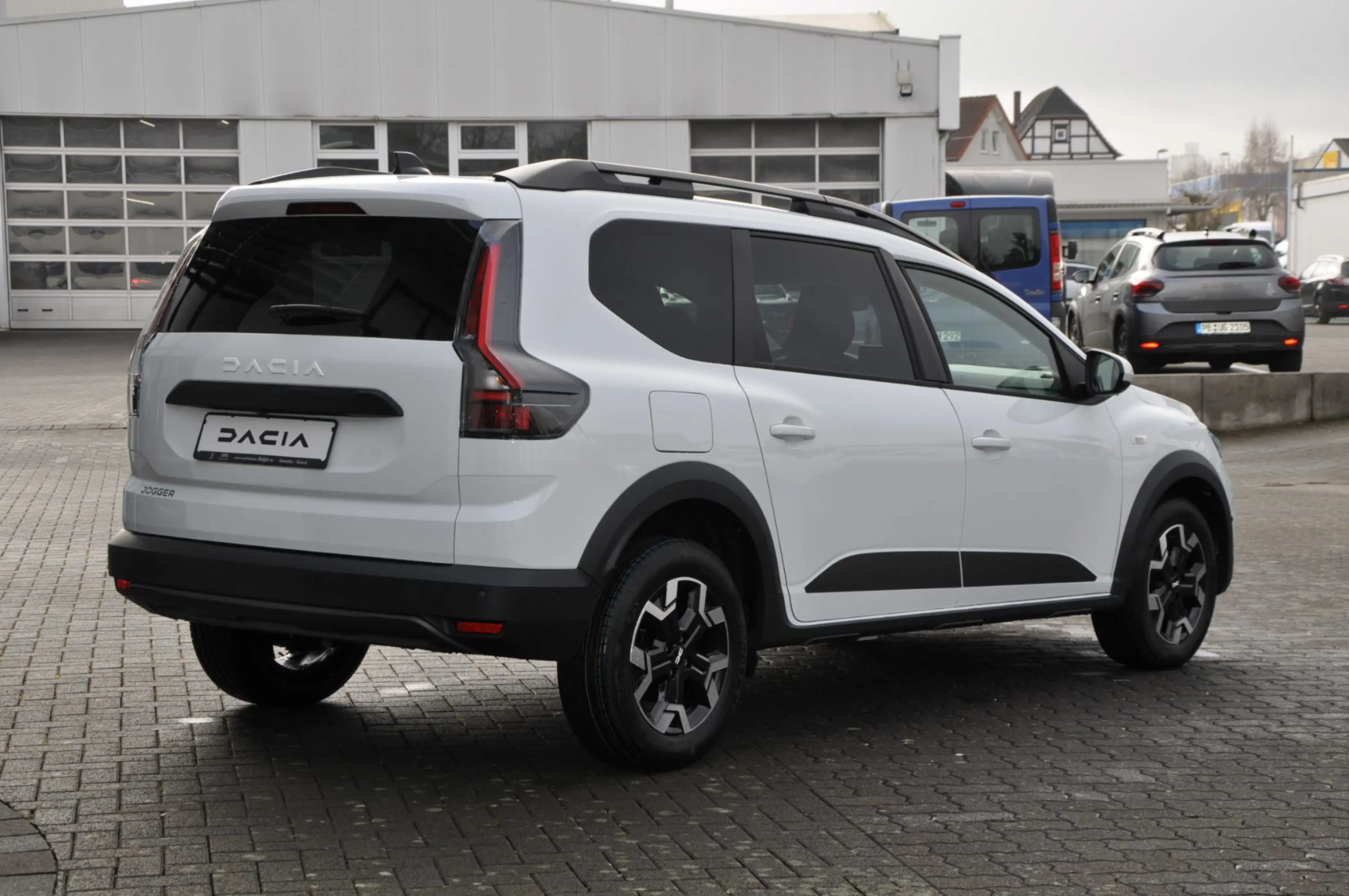 Dacia Jogger Journey TCe 110 *Winterpaket*360°* — photo 6