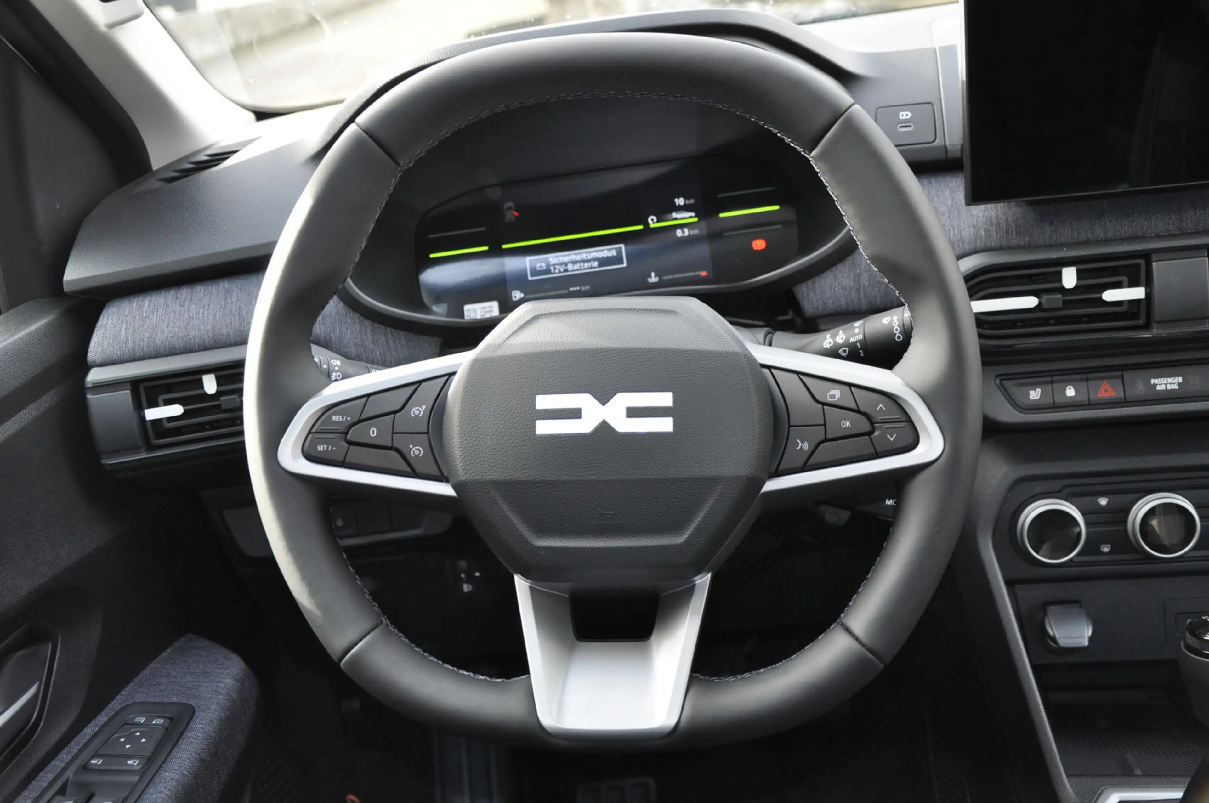 Dacia Jogger Journey TCe 110 *Winterpaket*360°* — photo 14