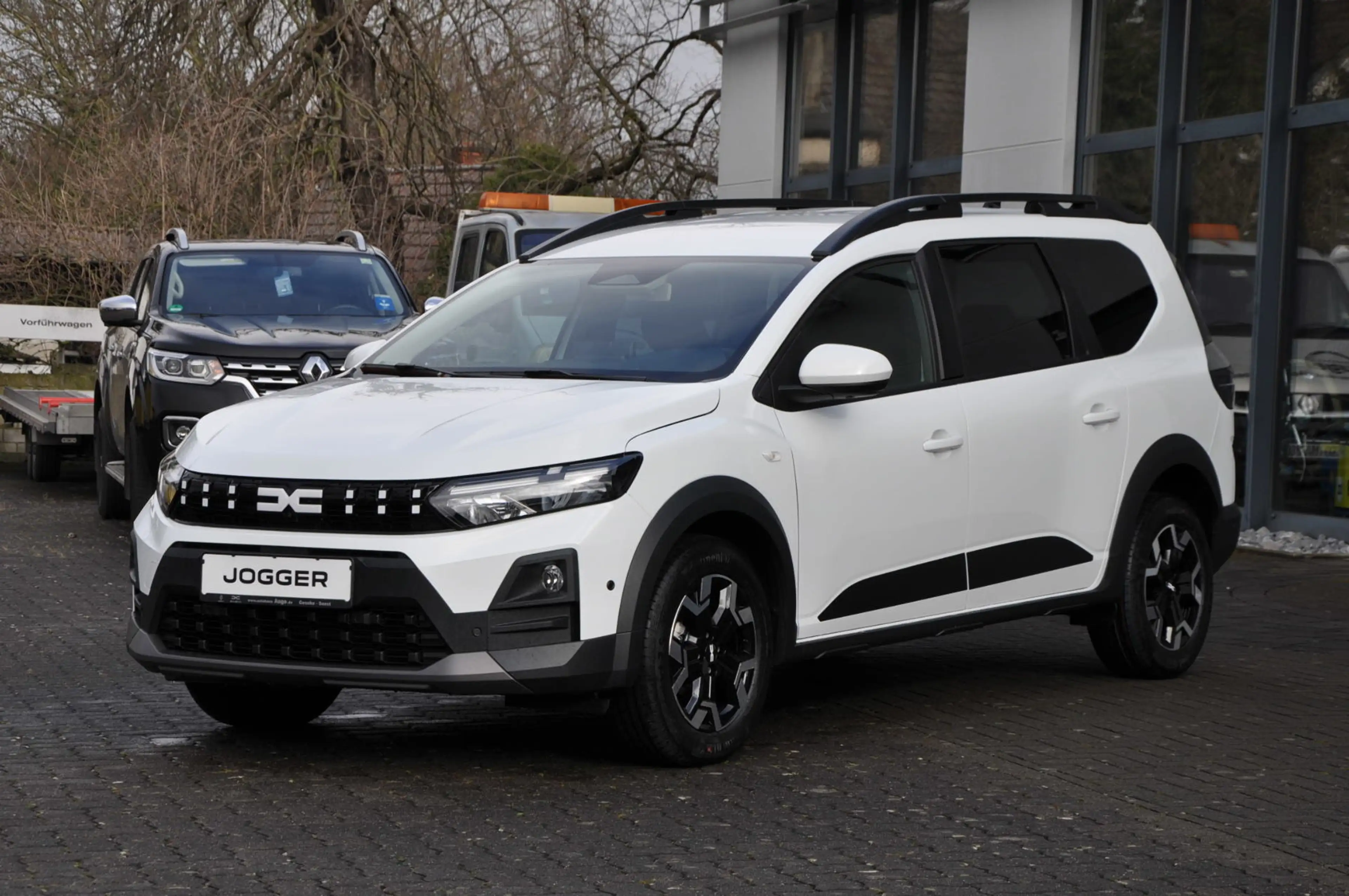 Dacia Jogger Journey TCe 110 *Winterpaket*360°* — photo 2
