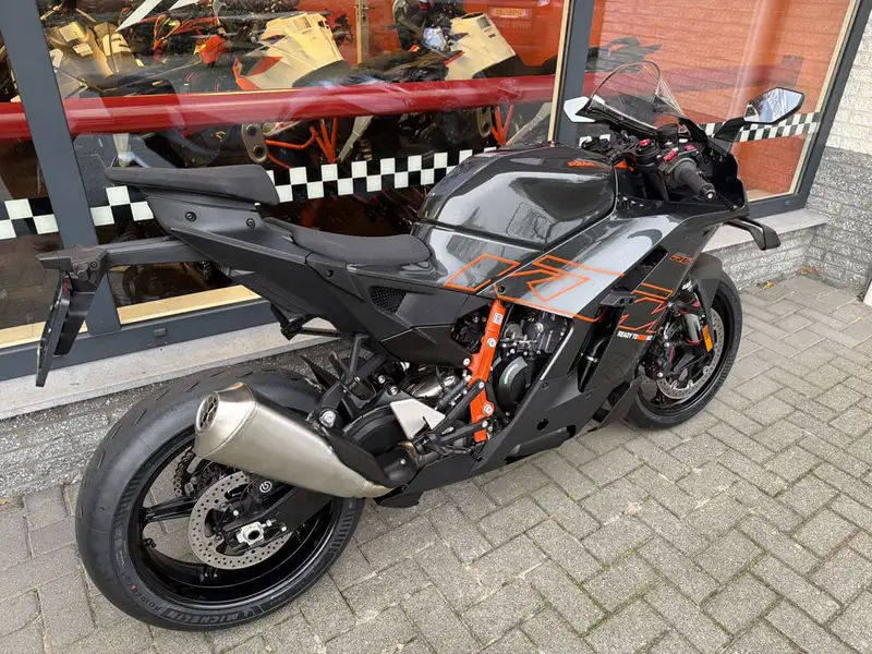 KTM 990 RC R - foto 3