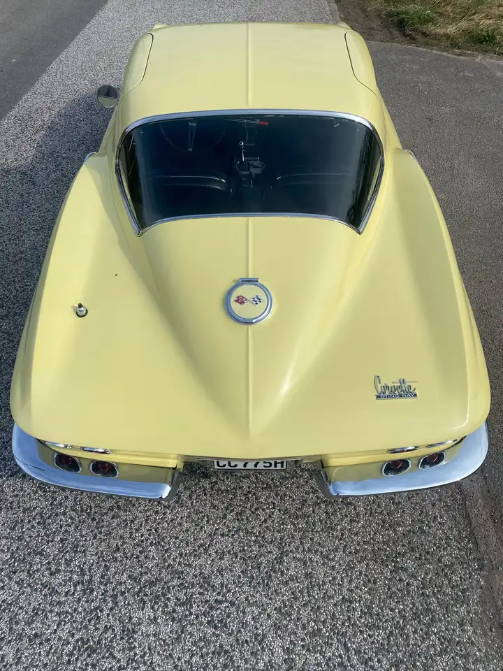 Corvette C2