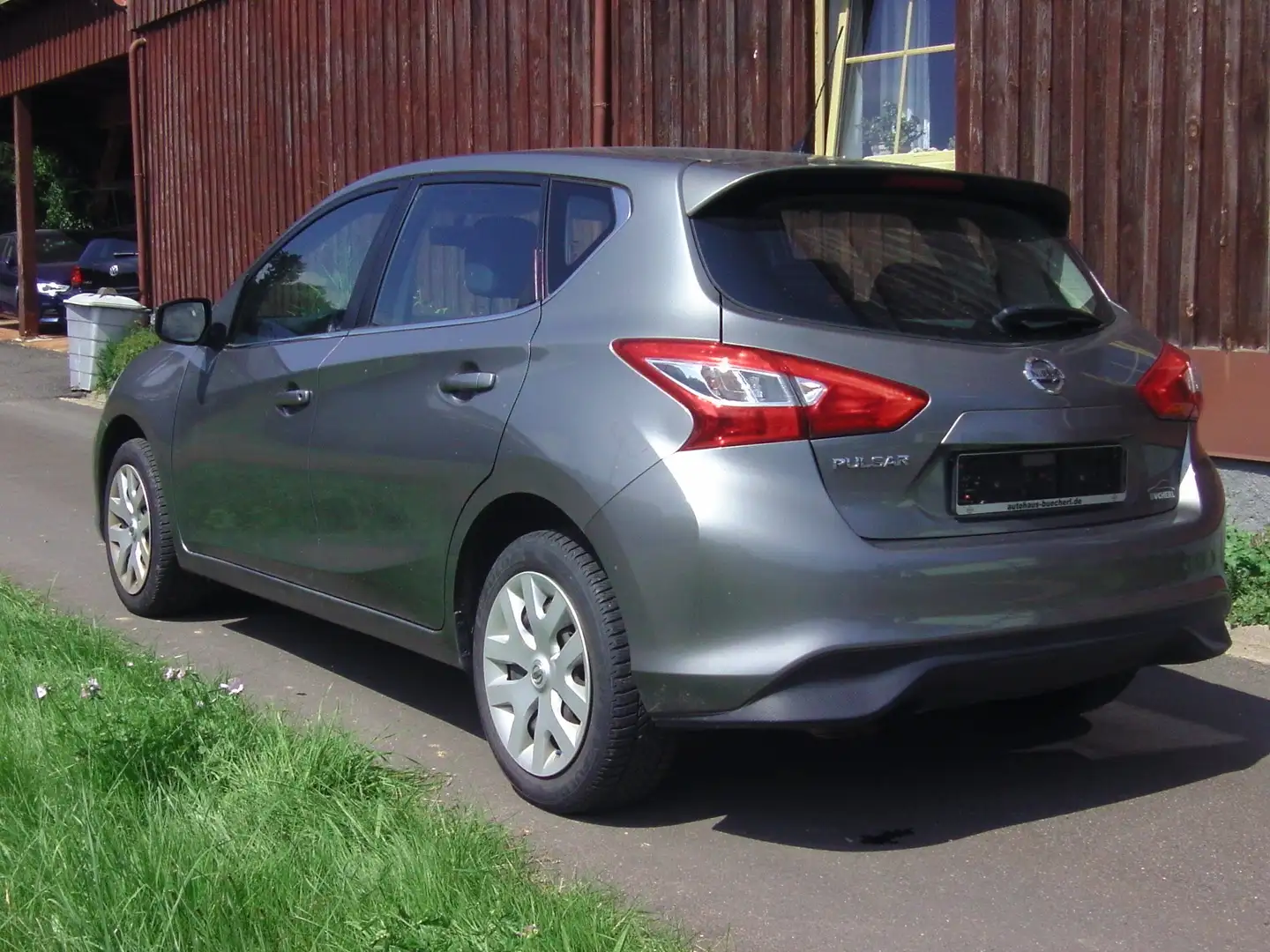 Nissan Pulsar 4-Zylinder, 1. Hd. Scheckh. Klima,FH. Tempom. Grau - 1