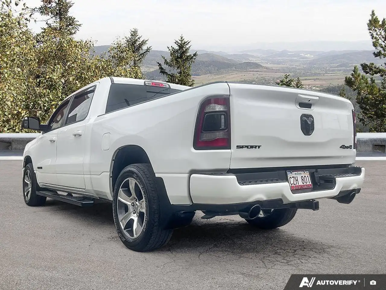 RAM 1500 снимка RAM 1500