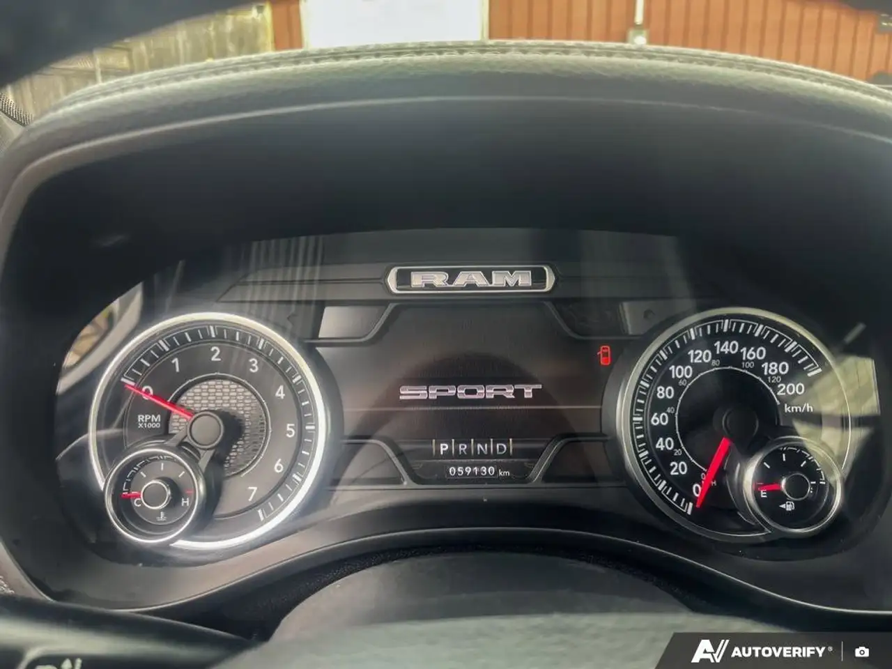 RAM 1500 снимка RAM 1500