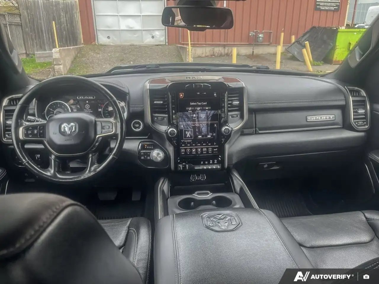 RAM 1500 снимка RAM 1500