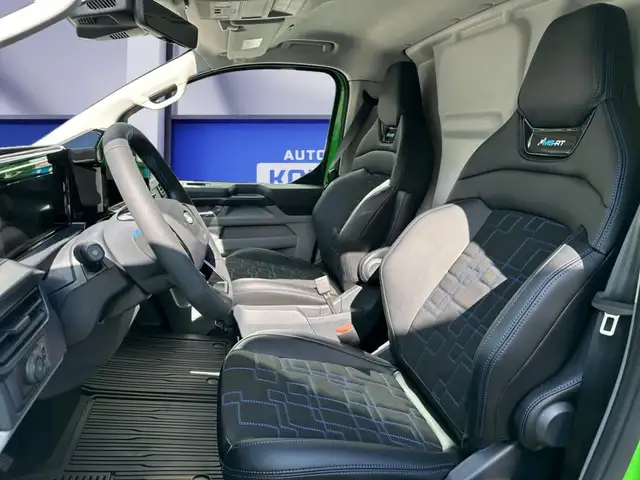Ford Transit Custom view 8