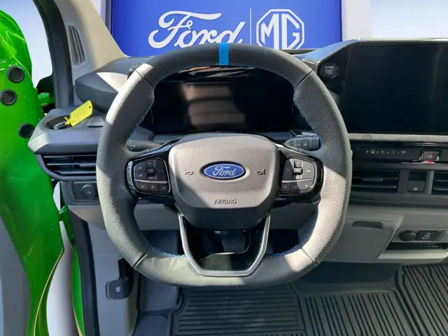 Ford Transit Custom view 11