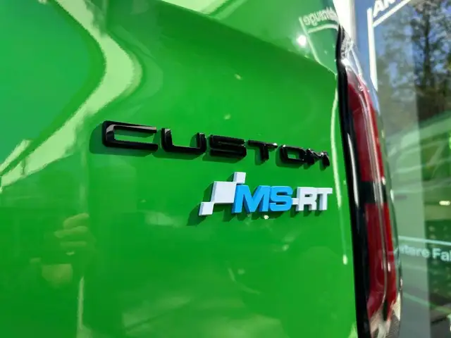 Ford Transit Custom view 22