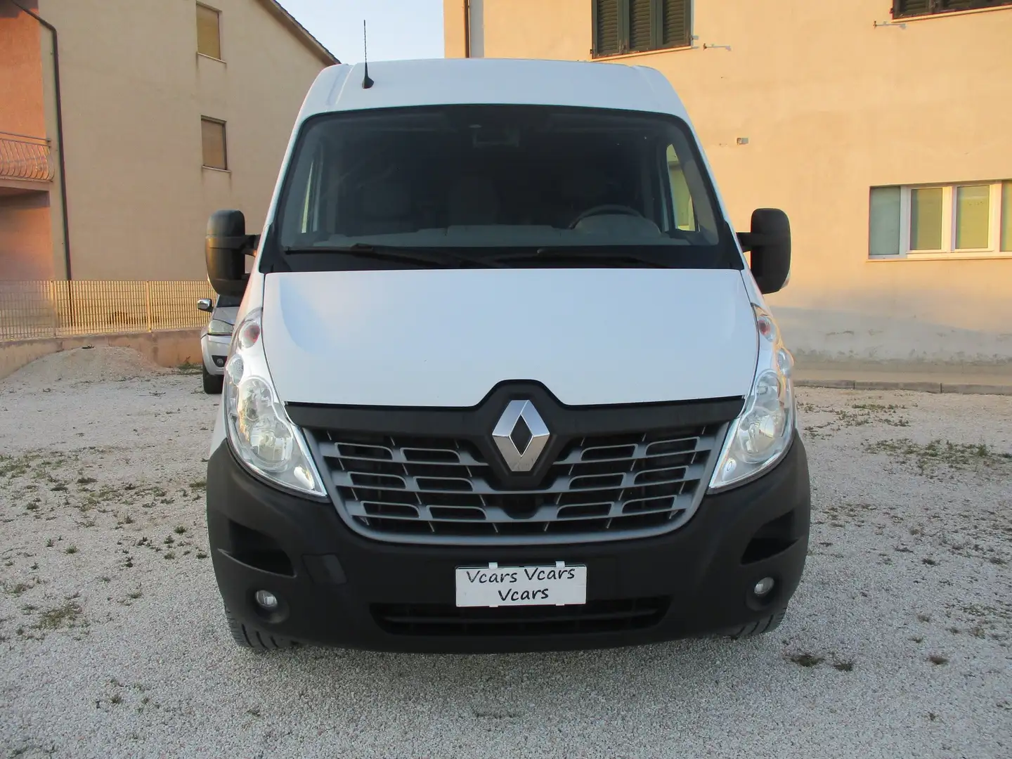 Renault MASTER2.3 TDI 125 CV L2 H2 Weiß - 1