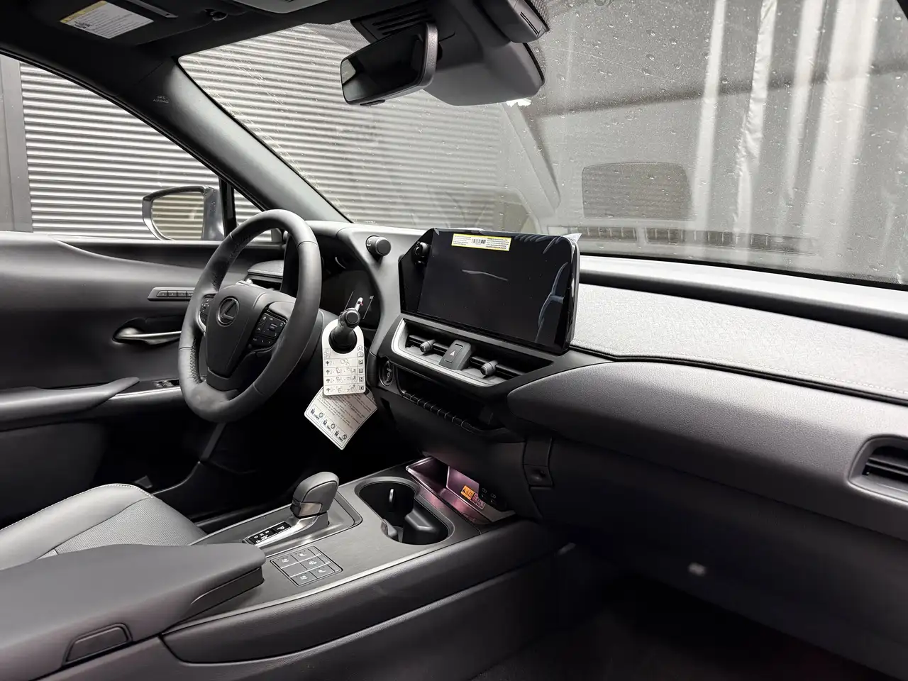 Lexus UX снимка Lexus UX