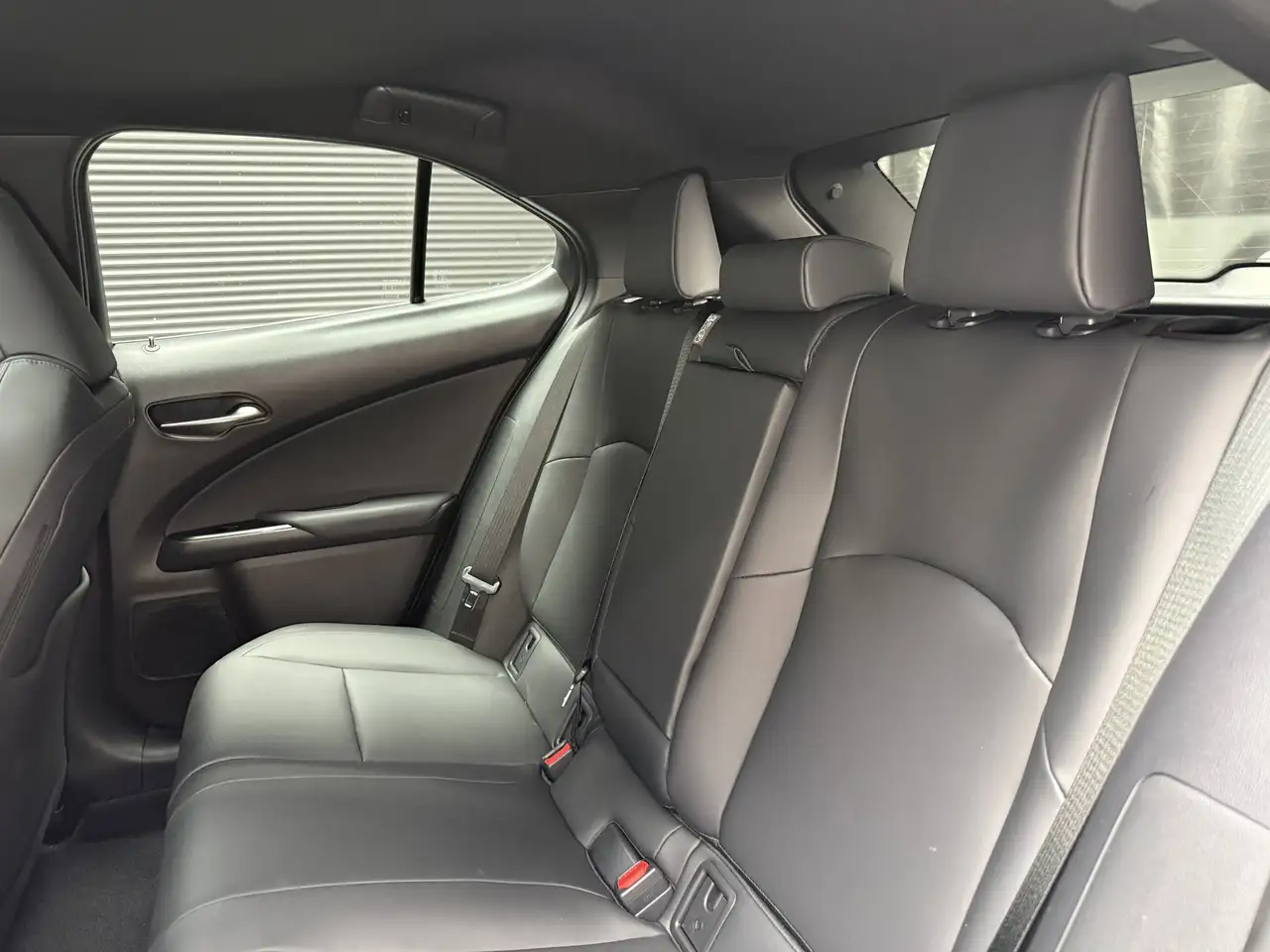 Lexus UX снимка Lexus UX