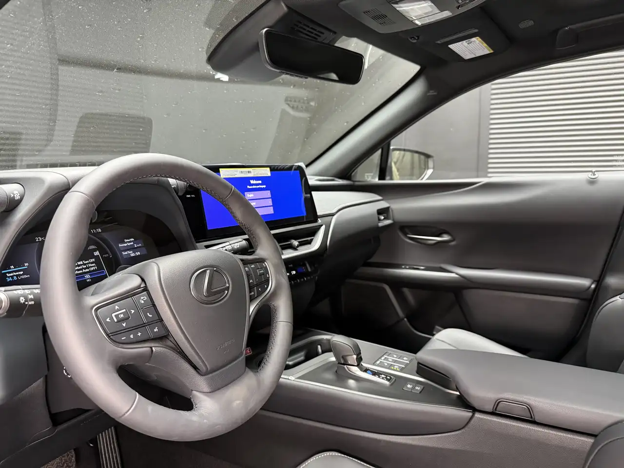 Lexus UX снимка Lexus UX