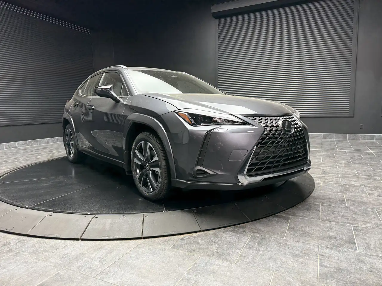 Lexus UX снимка Lexus UX