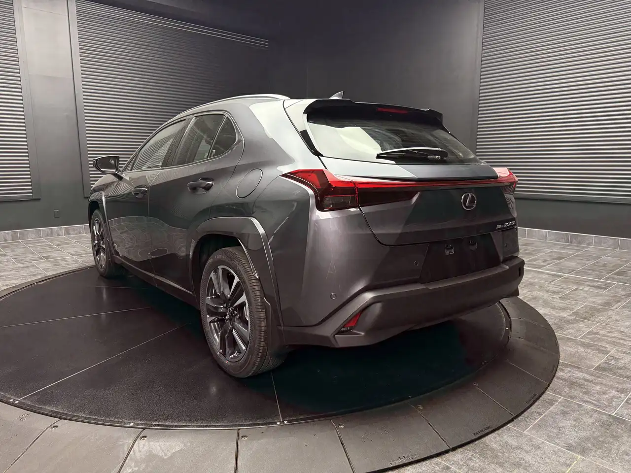 Lexus UX снимка Lexus UX